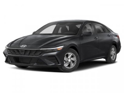 Certified 2025 Hyundai Elantra SE w/ Cargo Package