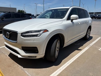 Used 2021 Volvo XC90 T5 Momentum w/ Climate Package