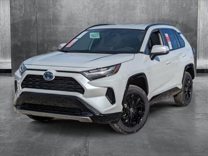 New 2024 Toyota RAV4 SE