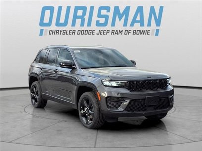 New 2025 Jeep Grand Cherokee Laredo