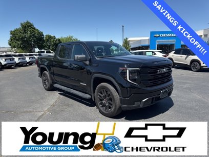 Used 2023 GMC Sierra 1500 Elevation w/ LPO, Elevation Black Package
