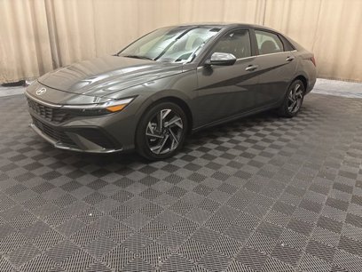 Used 2025 Hyundai Elantra SEL
