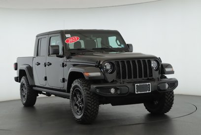 Used 2023 Jeep Gladiator Sport