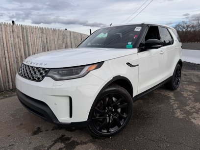 New 2025 Land Rover Discovery S