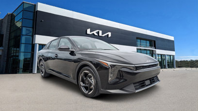 Certified 2025 Kia K4 EX