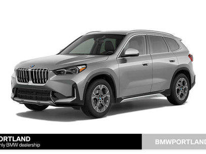New 2025 BMW X1 xDrive28i w/ Premium Package