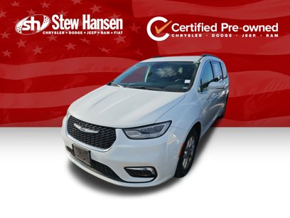 Used 2022 Chrysler Pacifica Touring-L