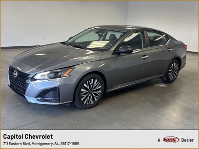 Used 2024 Nissan Altima 2.5 SV