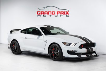 Used 2016 Ford Mustang Shelby GT350R w/ GT350R Equipment Group 920A