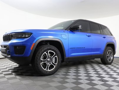 Used 2022 Jeep Grand Cherokee Trailhawk w/ Advanced Protech Group II