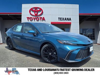 New 2025 Toyota Camry SE w/ Multimedia Upgrade Package