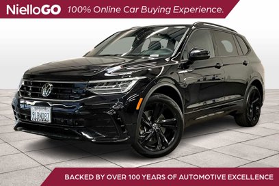 Used 2024 Volkswagen Tiguan SE R-Line