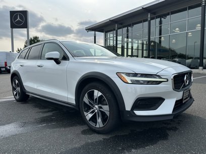 Used 2020 Volvo V60 T5 Cross Country