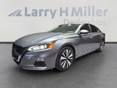 Certified 2022 Nissan Altima 2.5 SV