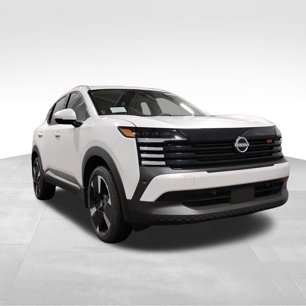 New 2025 Nissan Kicks SR