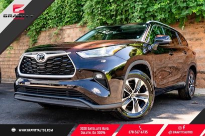 Used 2022 Toyota Highlander XLE