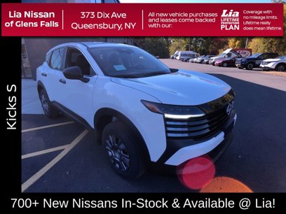 New 2025 Nissan Kicks S
