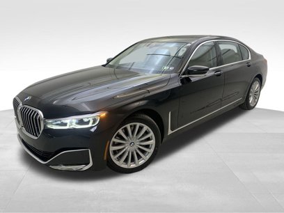 New 2022 BMW 740i xDrive w/ Premium Package