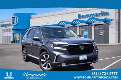 Certified 2025 Honda Pilot Touring