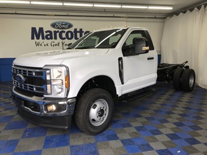 New 2025 Ford F350 XL w/ XL Chrome Package