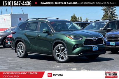 Used 2025 Toyota Highlander XLE
