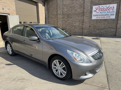 Used 2010 INFINITI G37 x w/ Premium Pkg