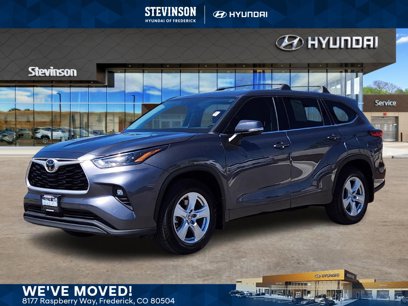 Used 2022 Toyota Highlander LE