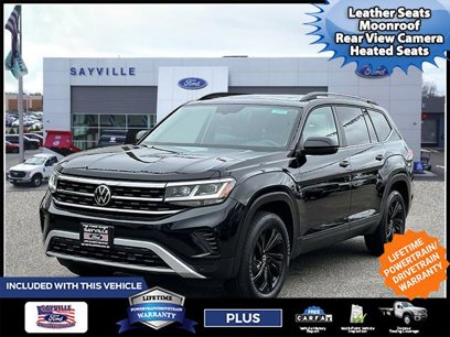 Used 2022 Volkswagen Atlas SE w/ Panoramic Sunroof Package