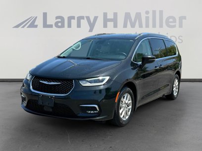Used 2021 Chrysler Pacifica Touring-L