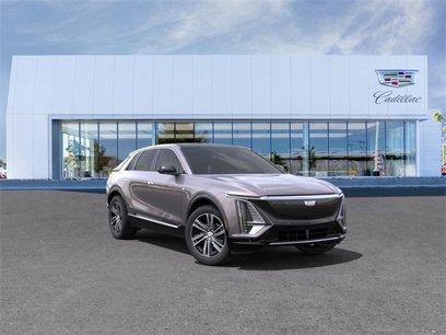 New 2025 Cadillac Lyriq Luxury w/ LPO, Floor Liner Package