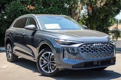 New 2025 Audi Q5 Premium