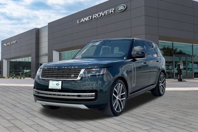 Certified 2024 Land Rover Range Rover SE