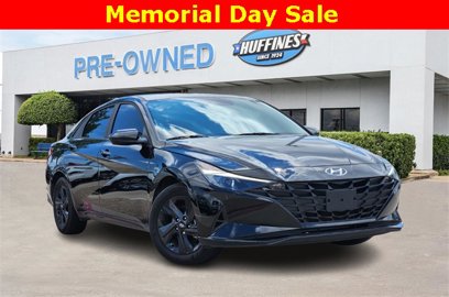 Certified 2023 Hyundai Elantra SEL w/ Cargo Package