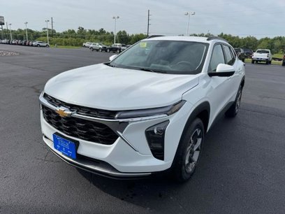 New 2025 Chevrolet Trax LT w/ Driver Confidence Package