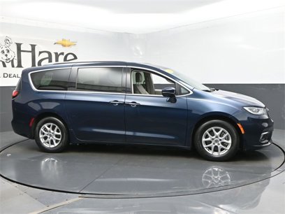 Used 2021 Chrysler Pacifica Touring-L