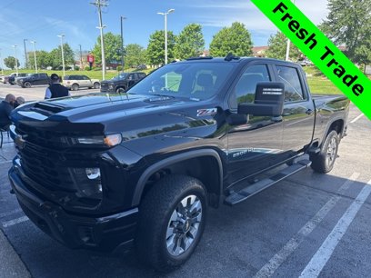 Used 2024 Chevrolet Silverado 2500 Custom w/ Custom Value Package