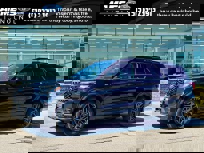 New 2025 Ford Explorer ST-Line w/ Premium Package