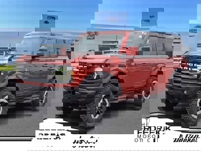 New 2024 Ford Bronco Outer Banks w/ Sasquatch Package