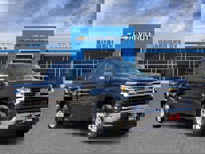 New 2025 Chevrolet Silverado 1500 LT