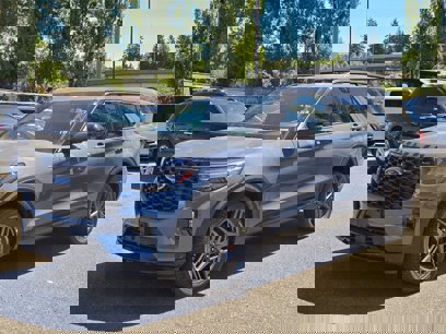 New 2025 Ford Explorer ST-Line