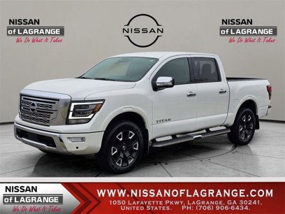 New 2023 Nissan Titan Platinum Reserve w/ Off Road Protection Package