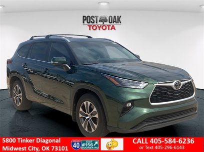 Used 2023 Toyota Highlander XLE