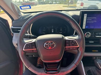Certified 2023 Toyota Highlander Platinum