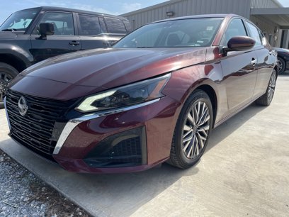 Used 2023 Nissan Altima 2.5 SV