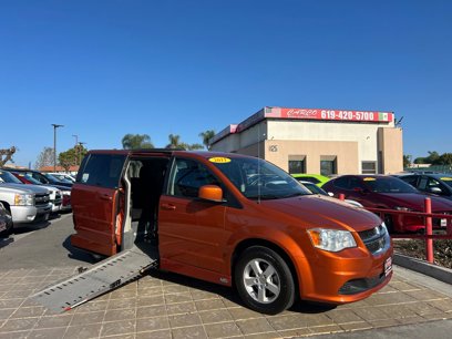 Used 2011 Dodge Grand Caravan Mainstreet w/ PWR Convenience Group