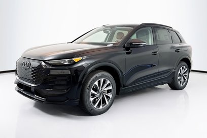 New 2025 Audi Q6 e-tron Premium