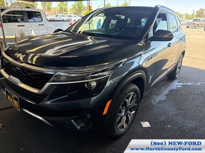 Used 2022 Kia Seltos EX