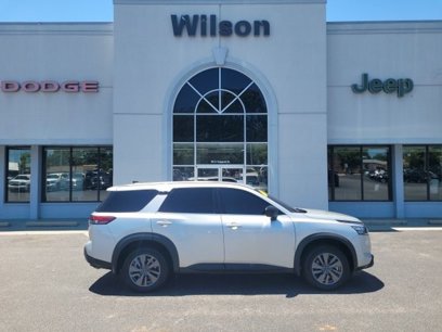 Used 2023 Nissan Pathfinder S