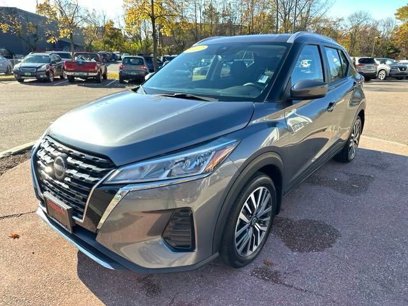 Used 2022 Nissan Kicks SV