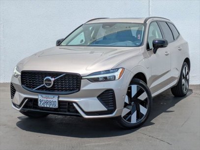 Used 2025 Volvo XC60 T8 Plus w/ Protection Package Premier